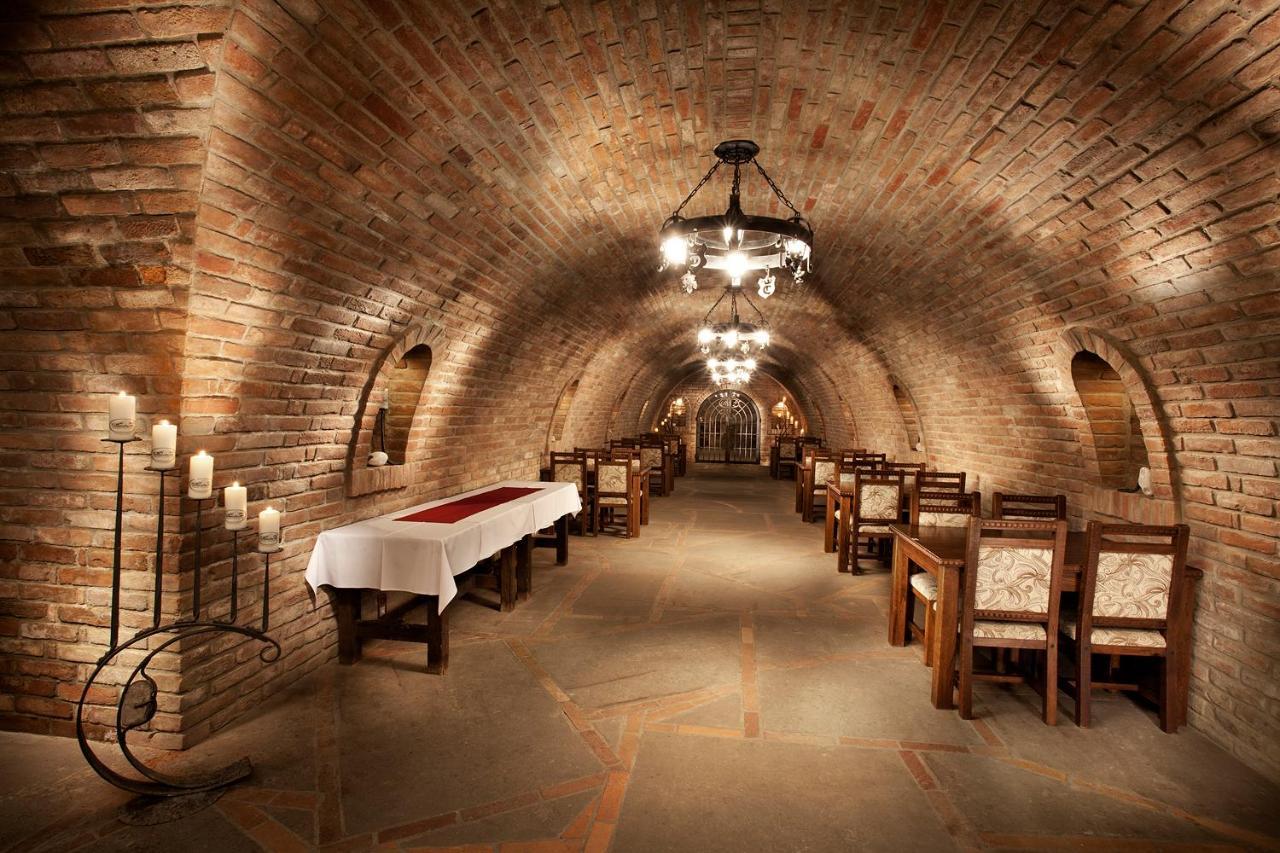 Отель Vinarstvi U Kaplicky Заечи Экстерьер фото